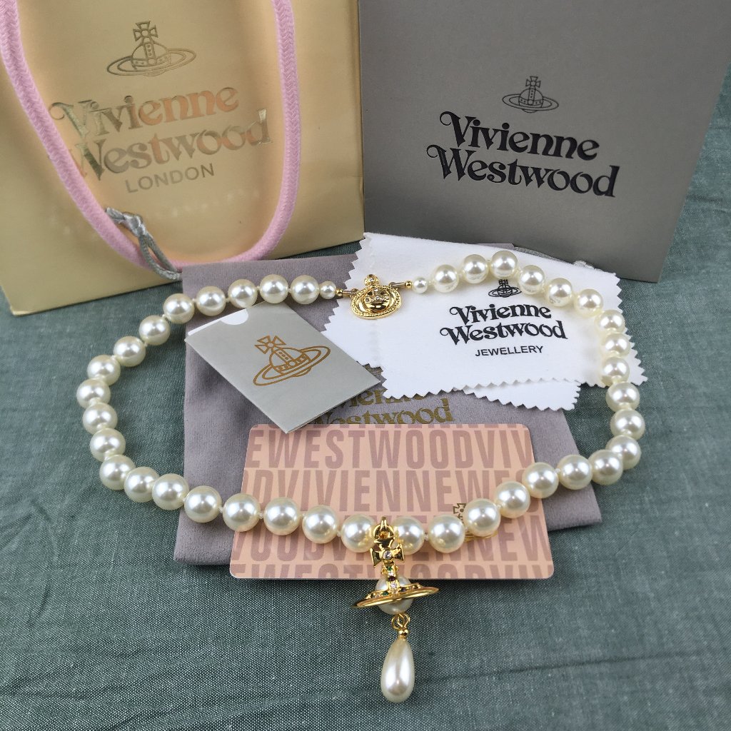 Brand New Vivienne Westwood Pearl Necklace In Gold